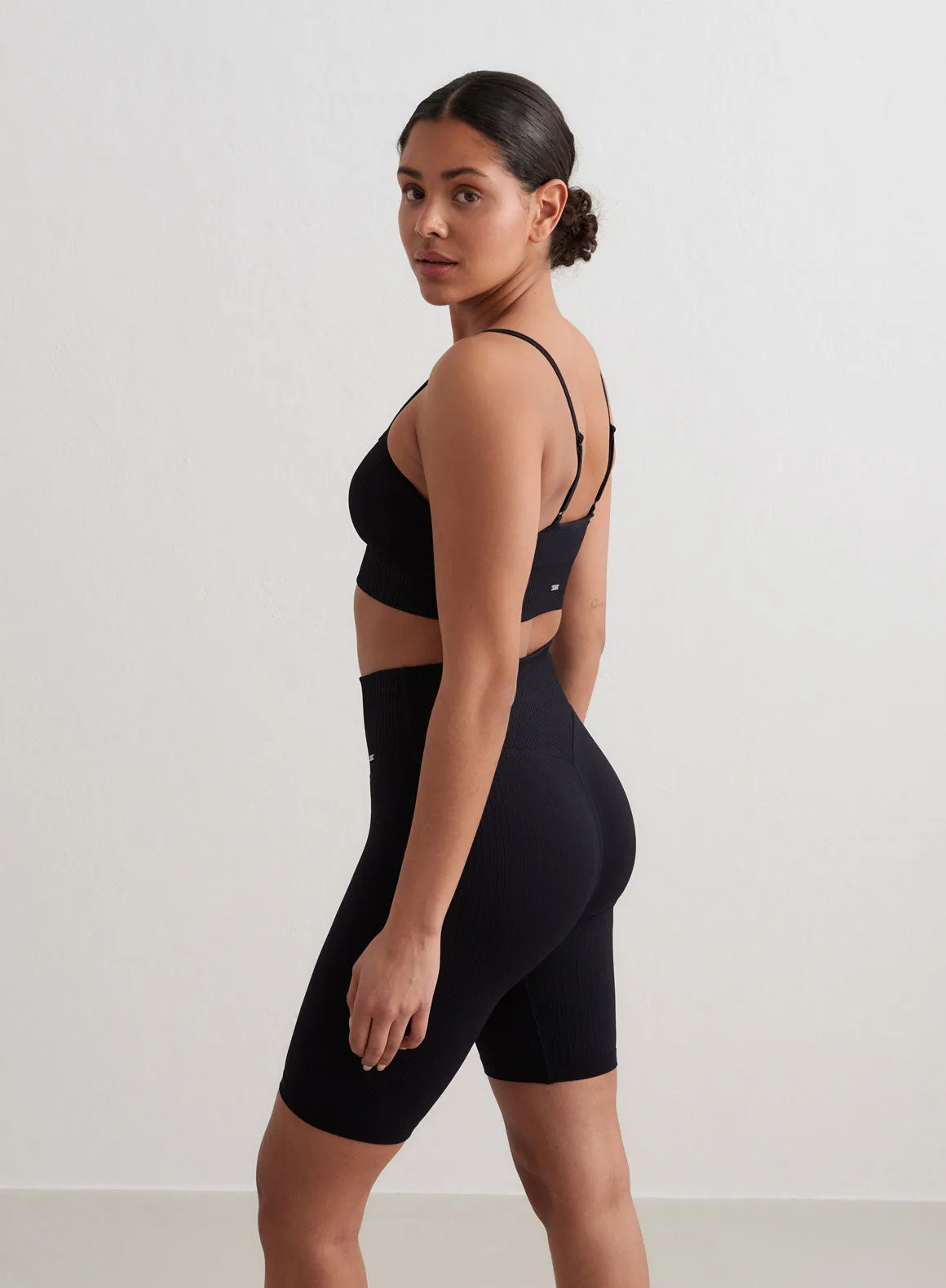 Black Ribbed Seamless Biker Shorts