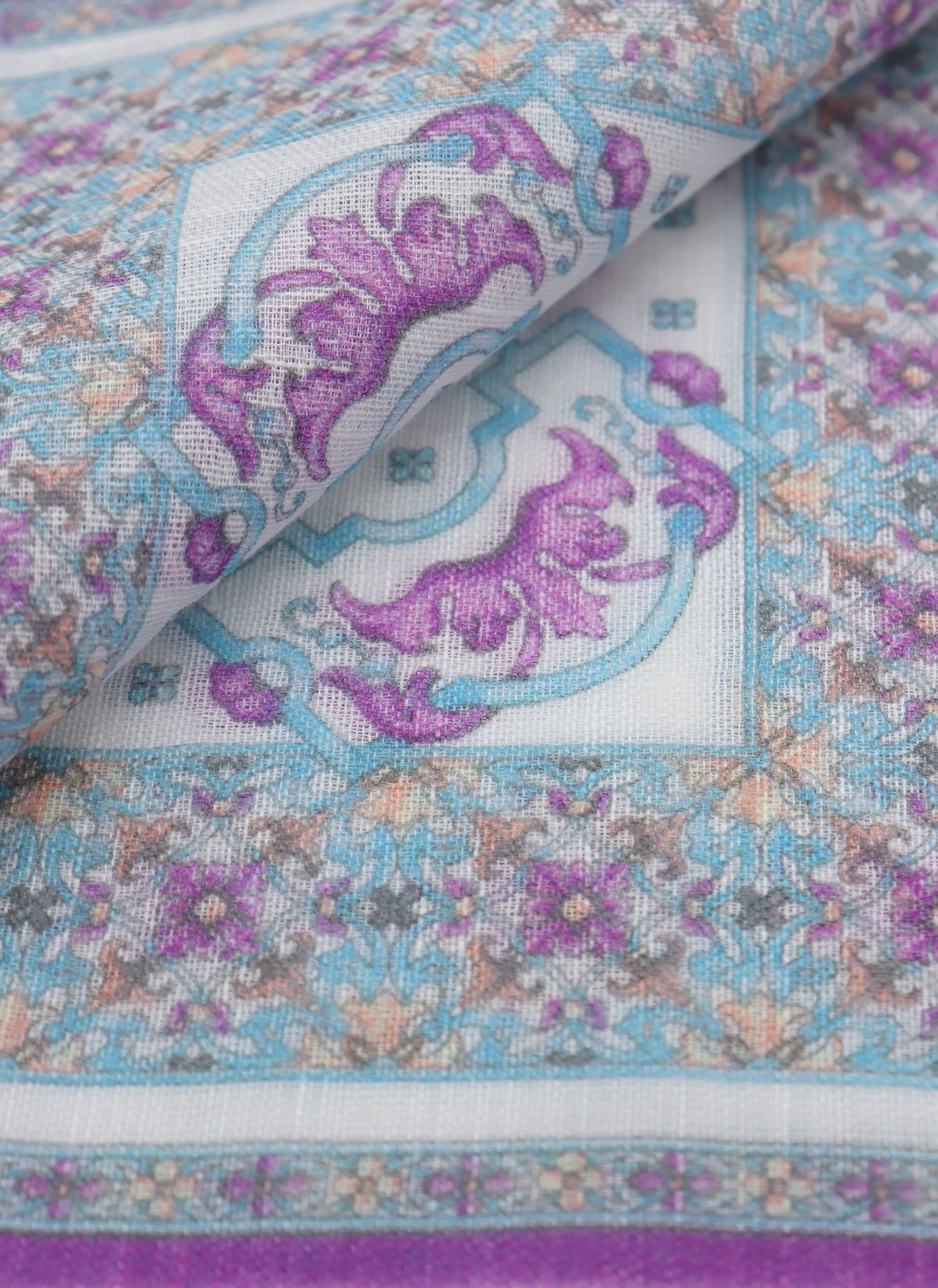 Men's Motif Silk Pocket Square in Light Purple