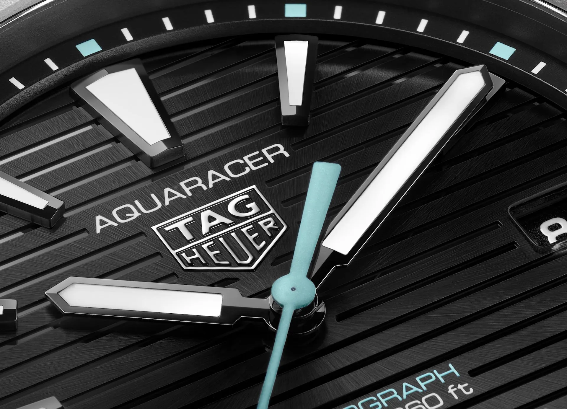 TAG HEUER AQUARACER PROFESSIONAL 200 SOLARGRAPH - WBP1180.BF0000