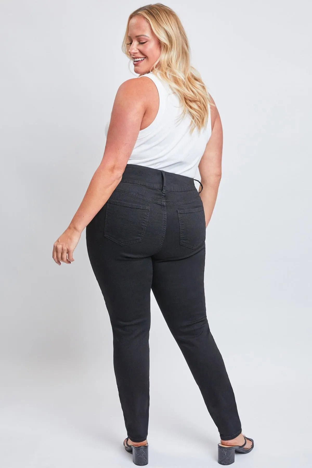 Women's Plus Size Essential High Rise Skinny Jeans